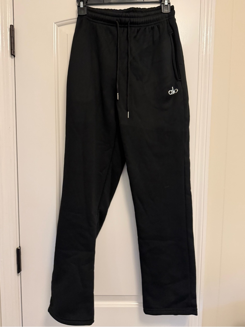 ALO Yoga Black Drawstring Track Joggers with Logo